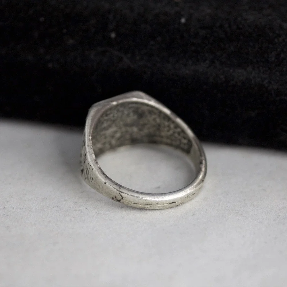 Vintage Sterling Silver 925 Eagle Signet Ring Size 12.5 Soaring Bird Nature Scen